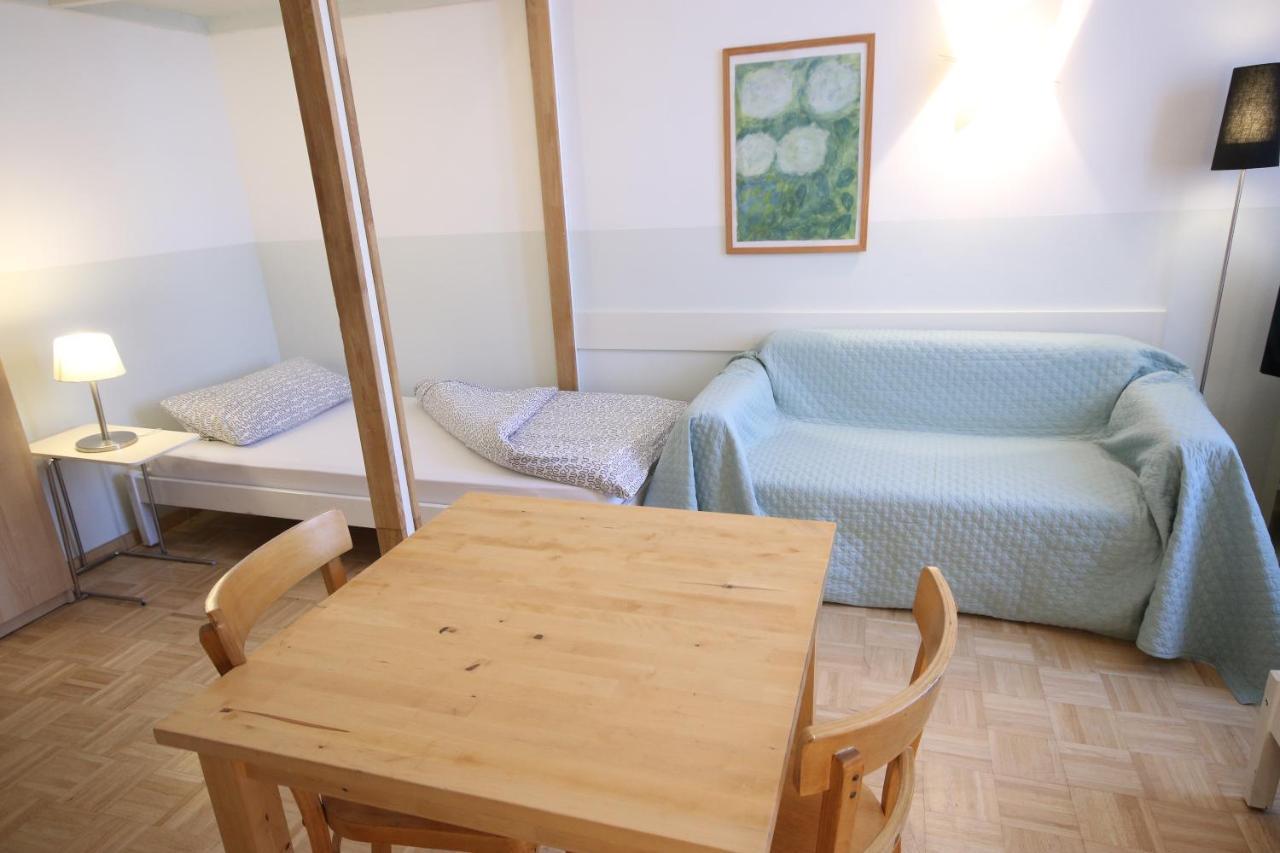 Moderne Studio Apartments Und 4 Zimmer Wohnungen In Oberhausen, Ideal Fuer Geschaeftsreisende Und Monteure Bagian luar foto